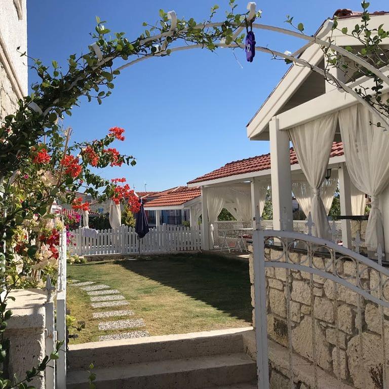 Alacati Alaris Hotel Ngoại thất bức ảnh
